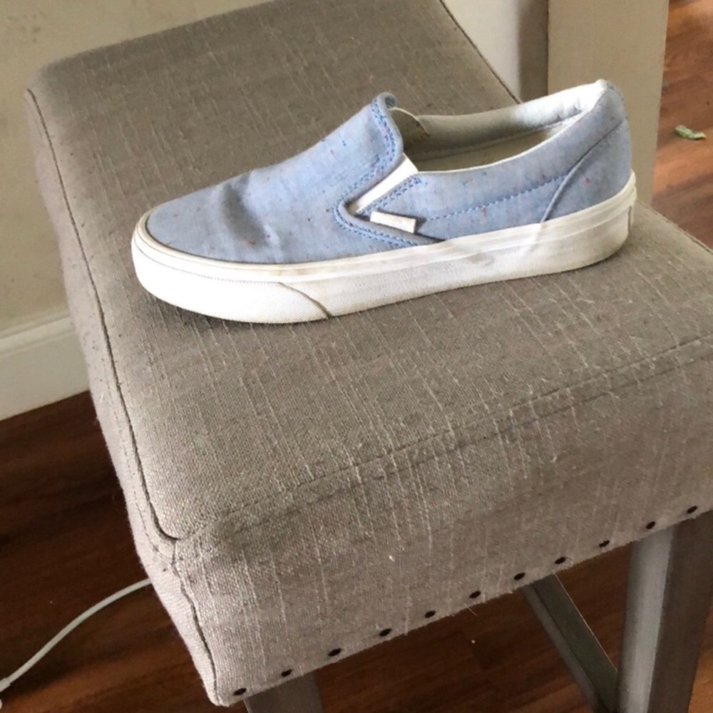 Blue low top vans
